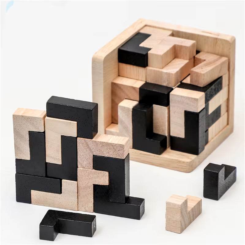 Puzzle Cub 3D din Lemn