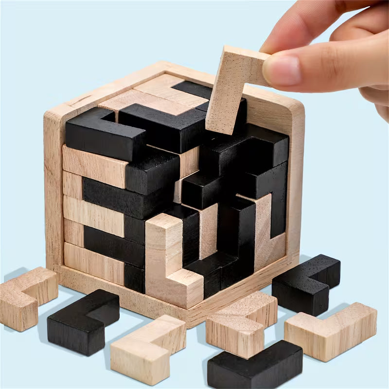 Puzzle Cub 3D din Lemn